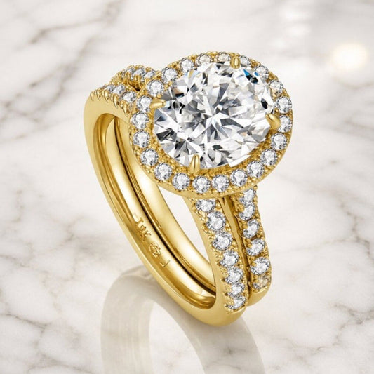 "Arabella" Oval Halo Engagement Ring Set