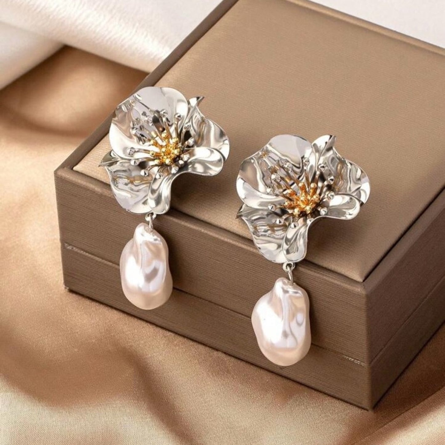 “Nora” Silver (or) Gold Floral Earrings