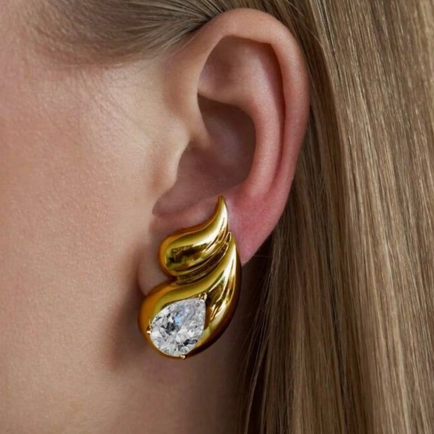 "Deidre" Retro Earrings