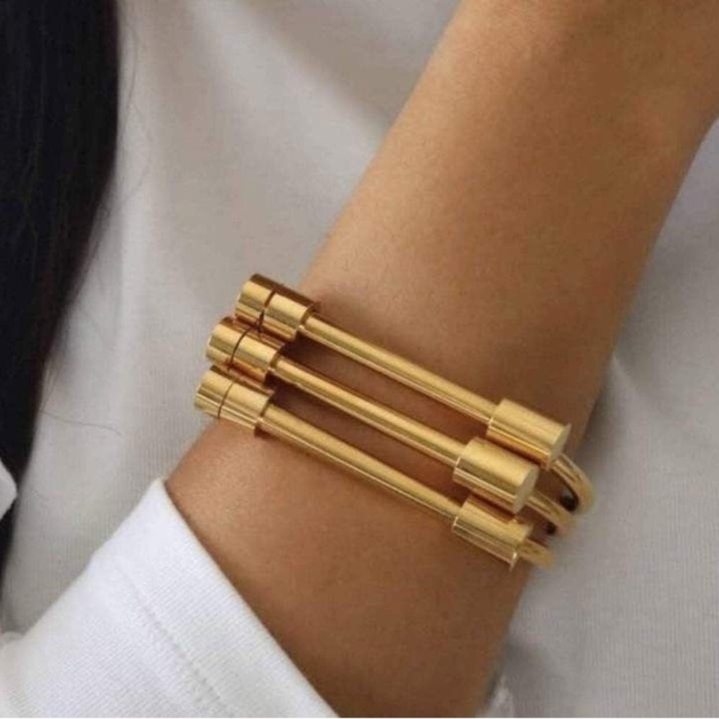 Horseshoe Cuff Screw On Bar Bracelet