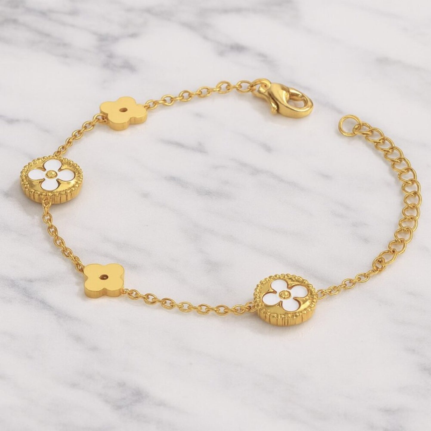 "Noah" 18K White Clover Bracelet