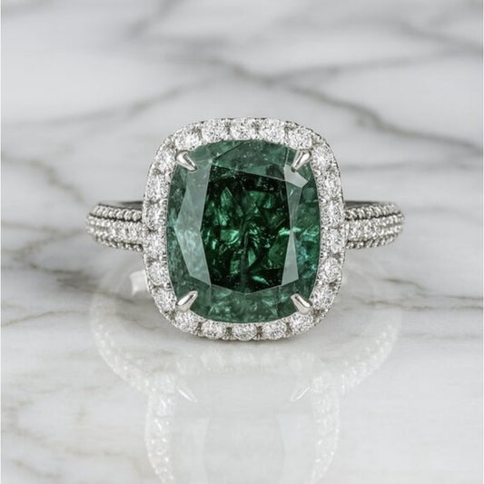 "Beatrice" Emerald Gemstone Ring