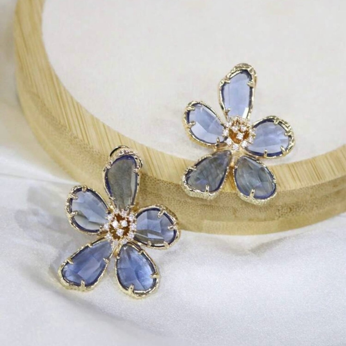 “Fleur” Blue Crystal Flower Earrings