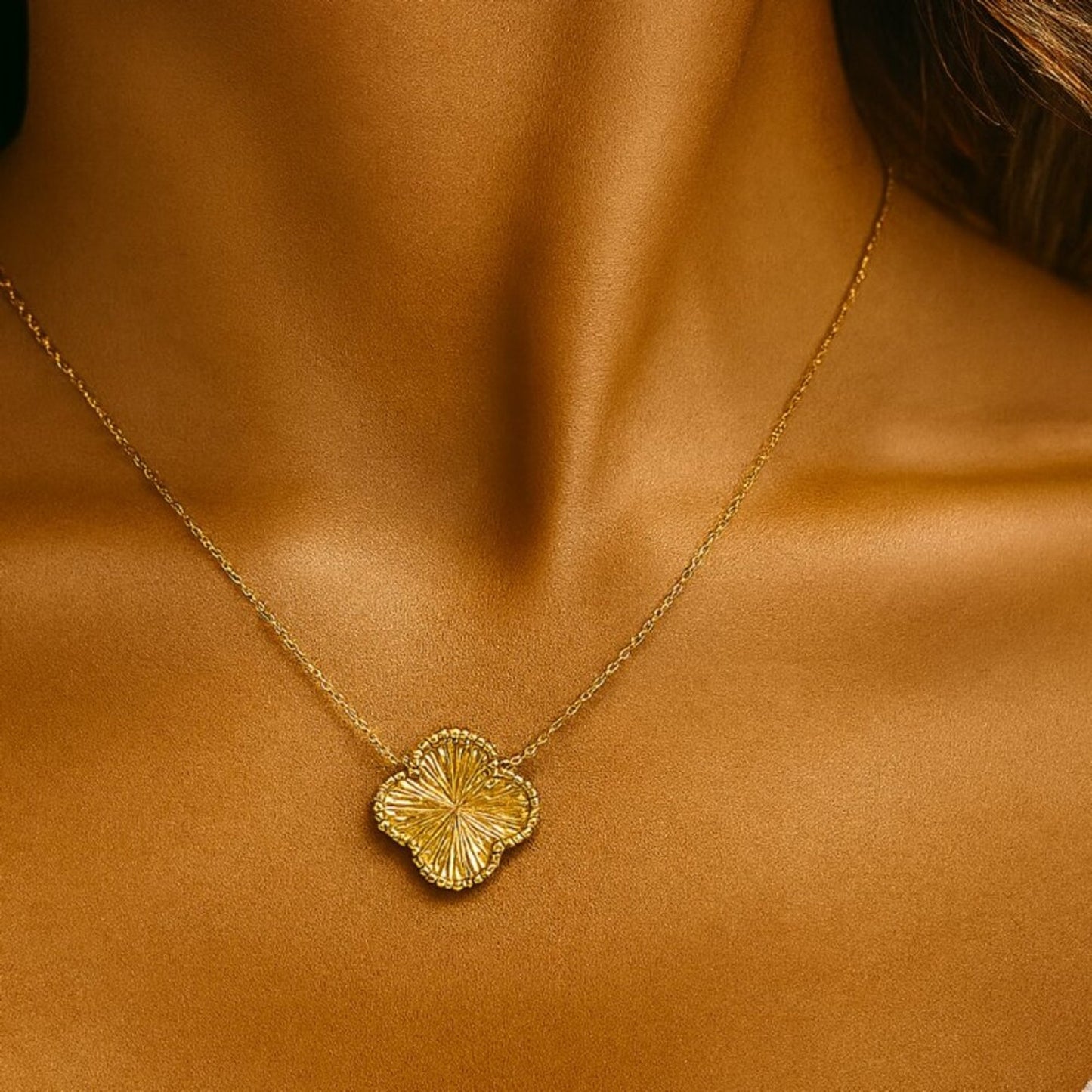 "Zoey" 18K Clover Necklace