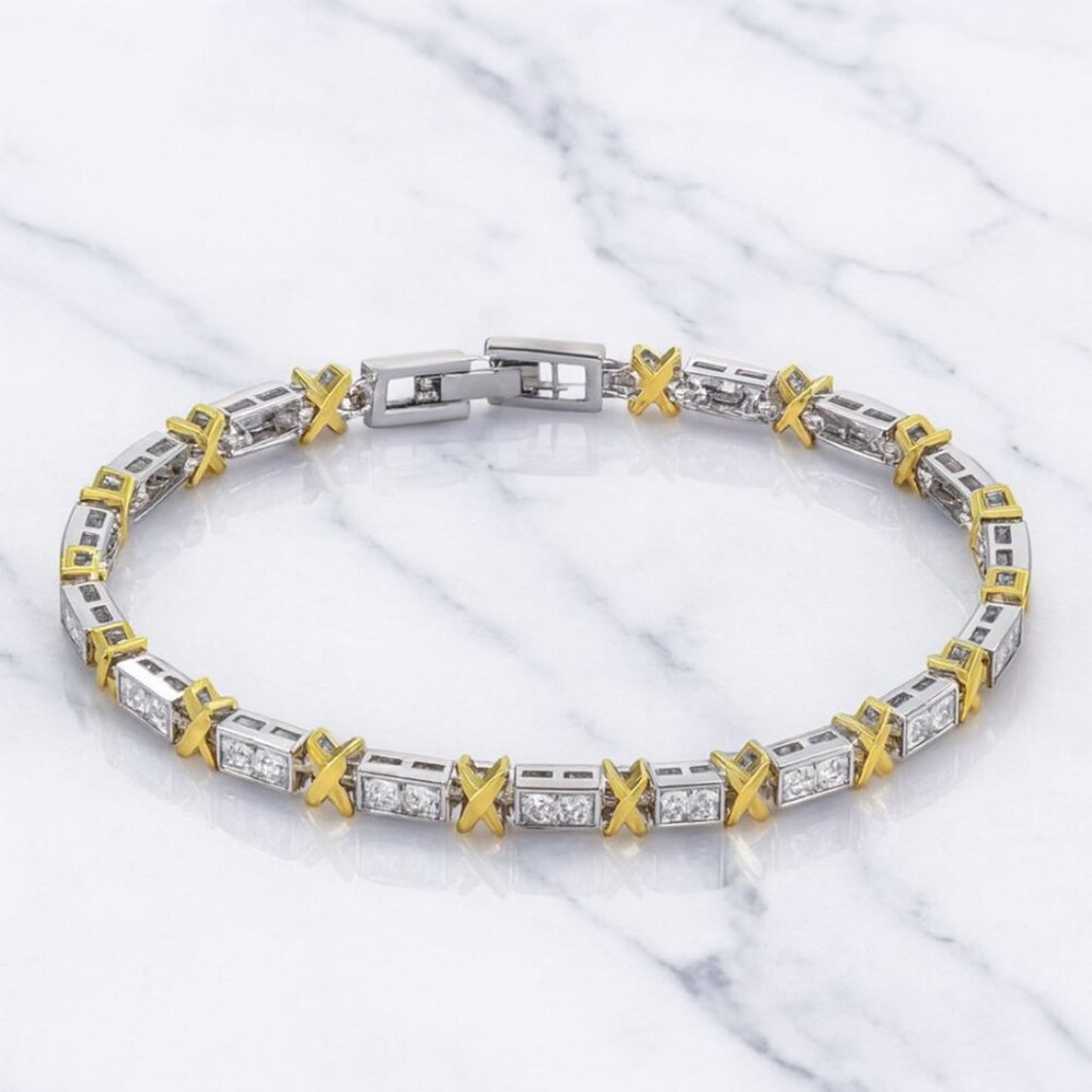 "Delaney" Mixed Metal x bracelet