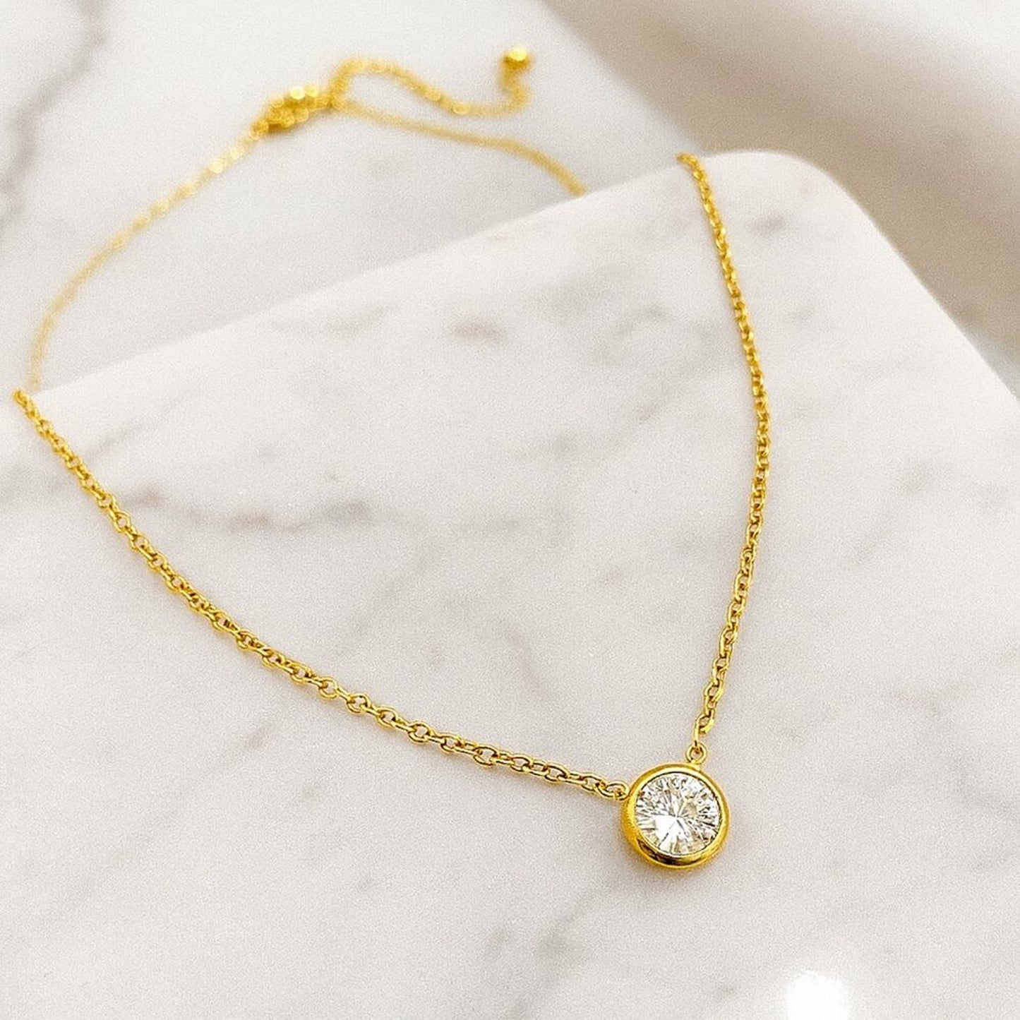 "Holden" 18K Waterproof Pendant Necklace