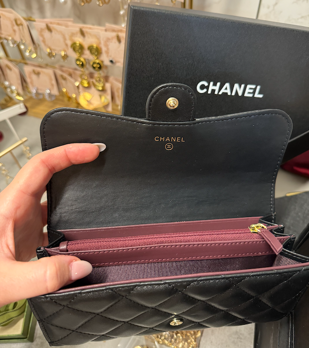 *RE-SALE ITEM* Luxe Black Gold Wallet