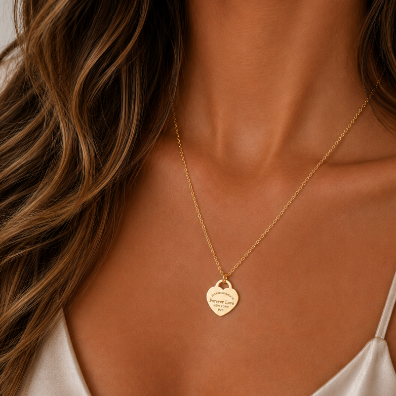 "Nicole" Necklace 💕 Stainless Steel Luxe Heart Chain Necklace