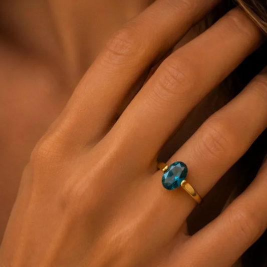 Blue Topaz Waterproof Ring | Kinsley | 18K Gold