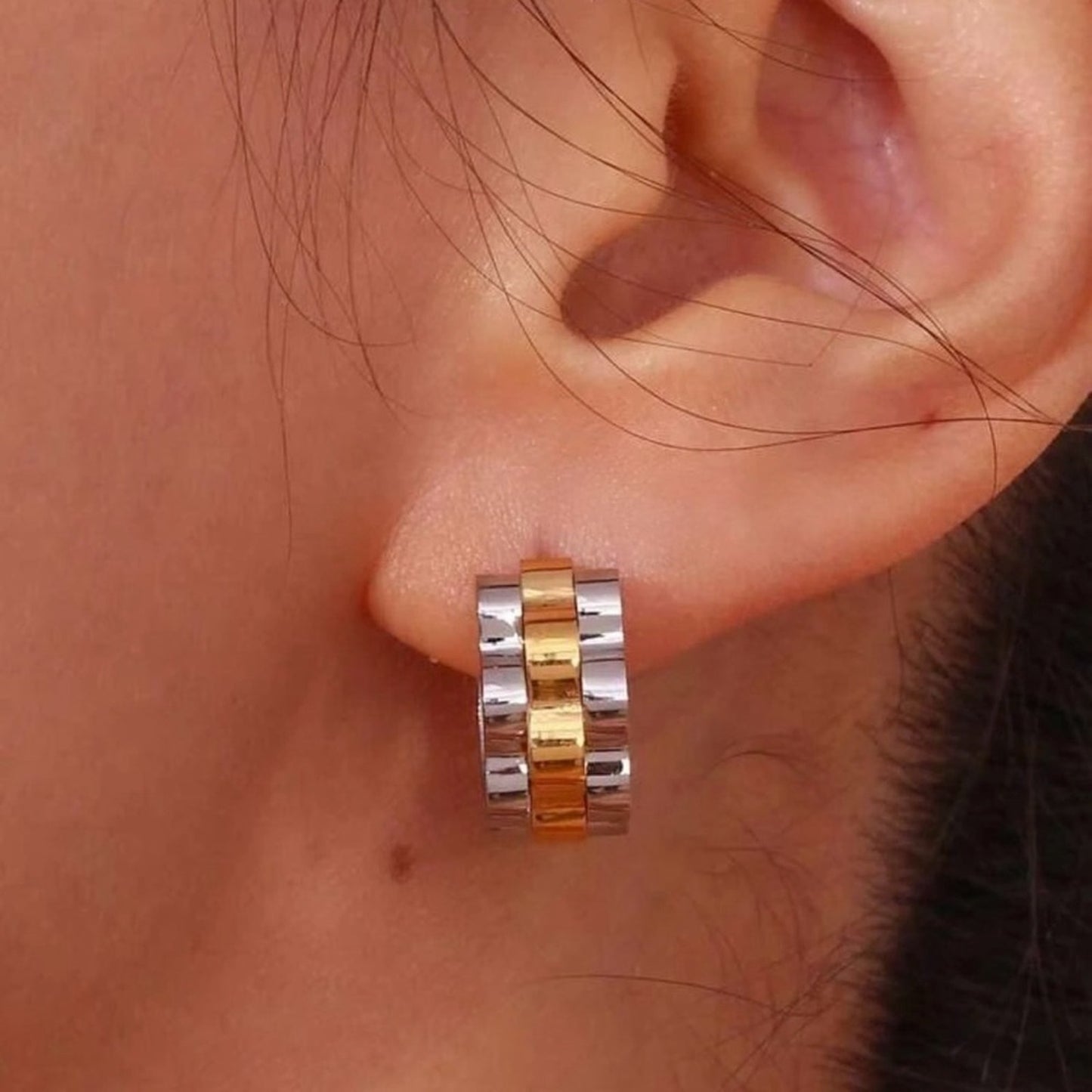 REVOLVE Two-Toned Link Hoop Earrings