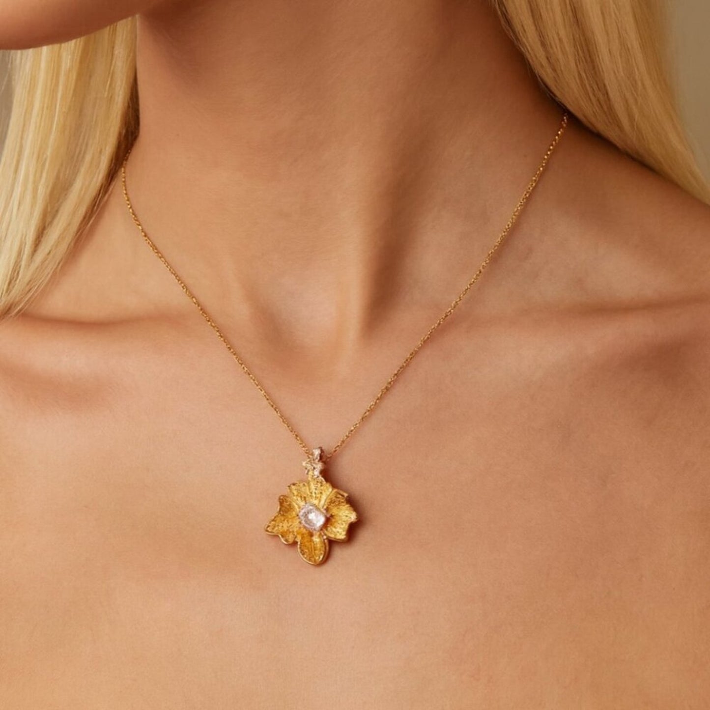 "Maelynn" Gold Floral Necklace
