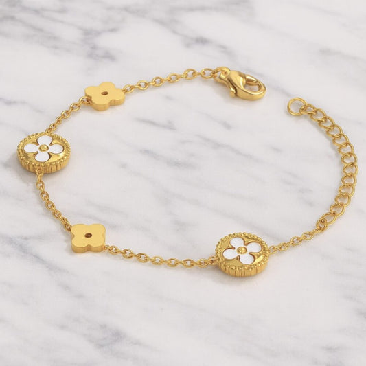 "Noah" 18K White Clover Bracelet