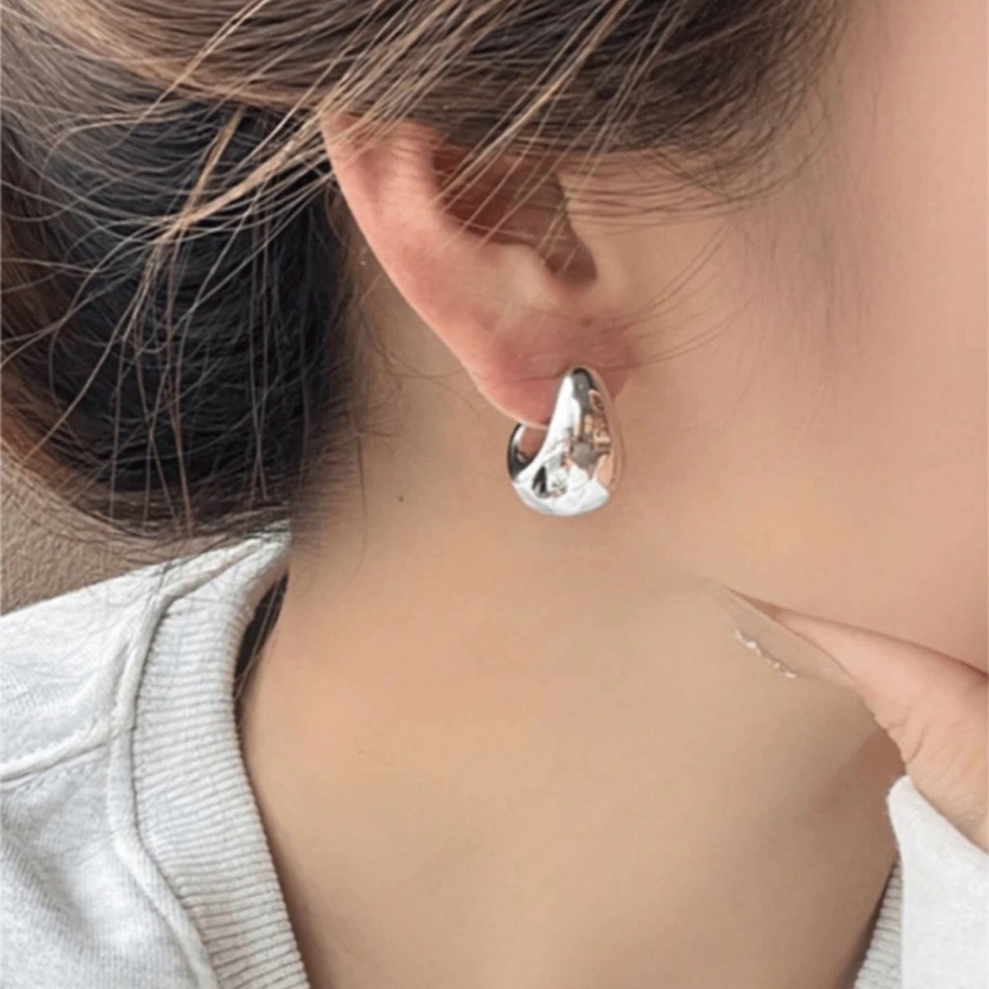 SILVER - ANTHRO Petra Petite Drop Earrings