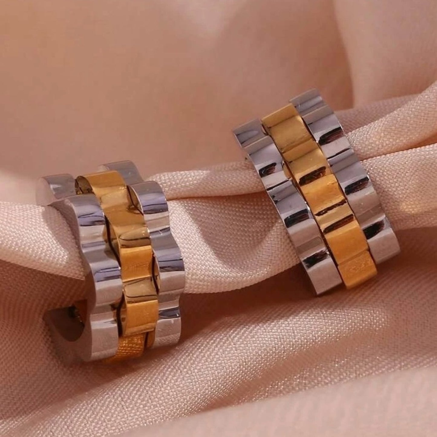 REVOLVE Two-Toned Link Hoop Earrings