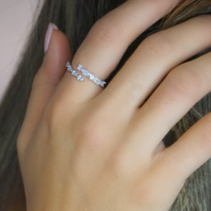 AUDREY - Crystal Ring